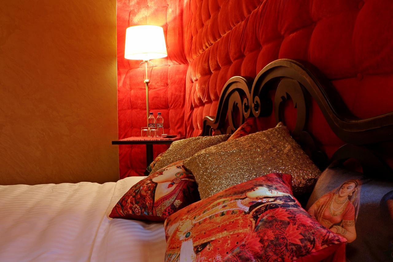 India Palace Hotel Kharkiv Ngoại thất bức ảnh