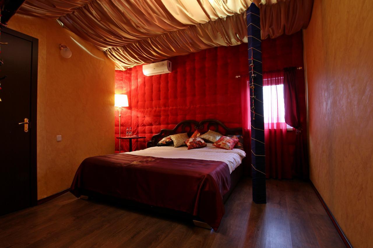 India Palace Hotel Kharkiv Ngoại thất bức ảnh