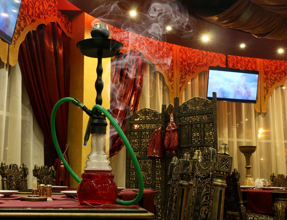 India Palace Hotel Kharkiv Ngoại thất bức ảnh