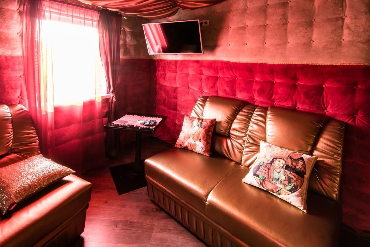 India Palace Hotel Kharkiv Ngoại thất bức ảnh