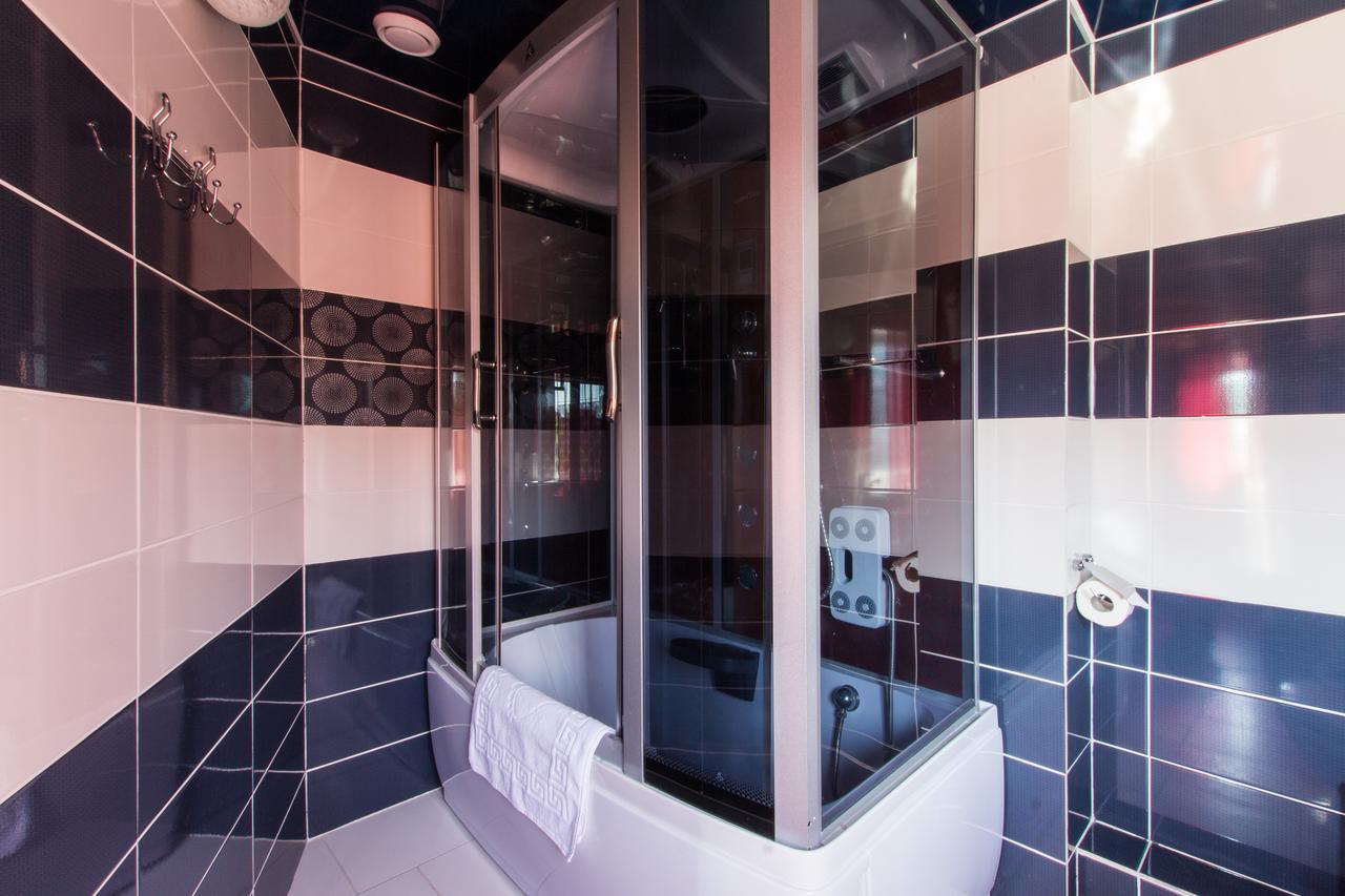 India Palace Hotel Kharkiv Ngoại thất bức ảnh