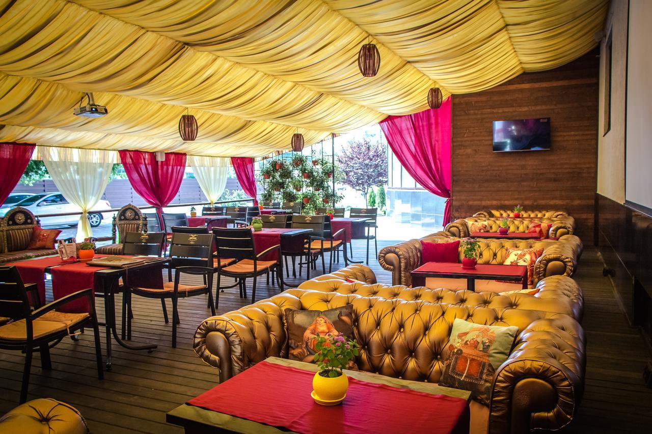 India Palace Hotel Kharkiv Ngoại thất bức ảnh