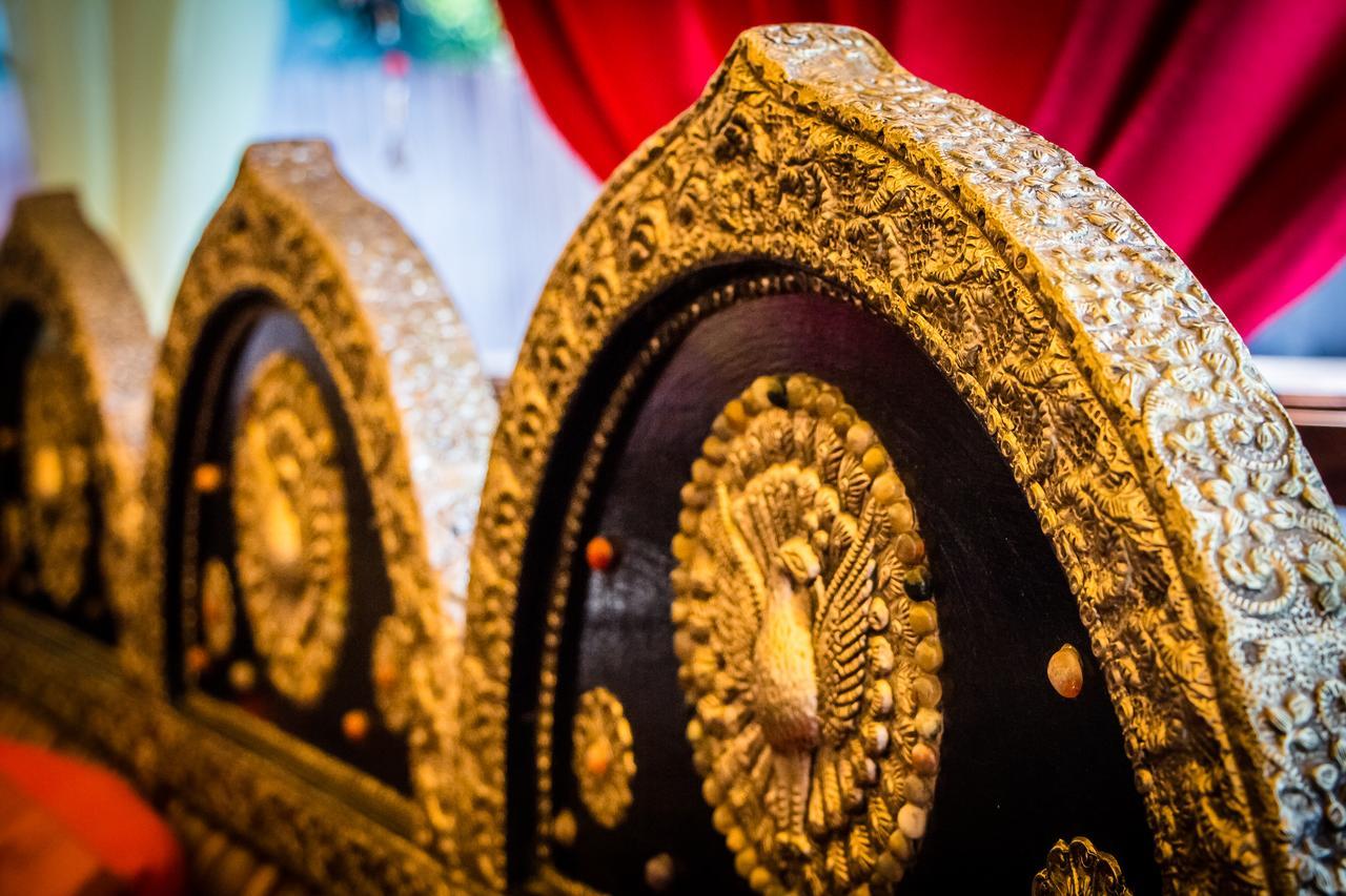 India Palace Hotel Kharkiv Ngoại thất bức ảnh