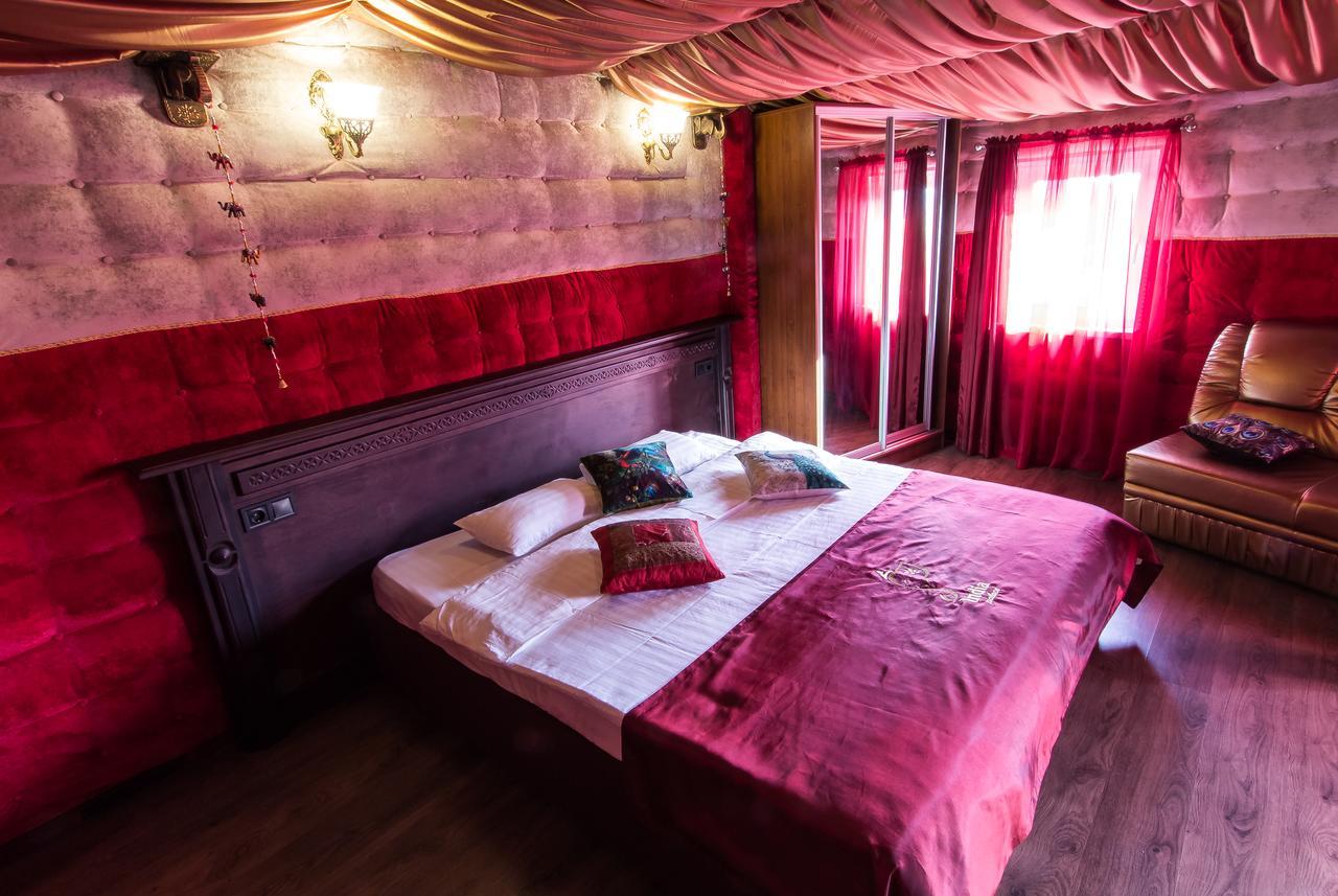 India Palace Hotel Kharkiv Ngoại thất bức ảnh